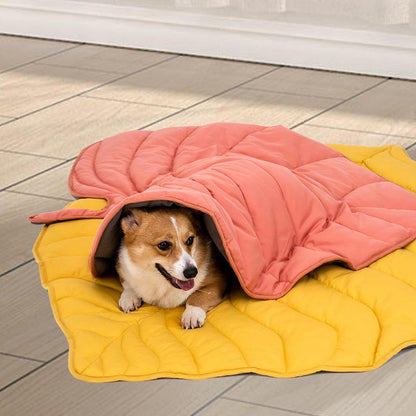 Leaf Shape Dog Blanket Mat Pet Soft and Warm Decorative Cushion Household
